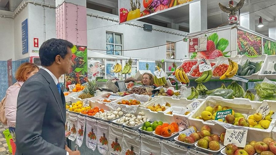 Visita ao Mercado Municipal de Carnaxide