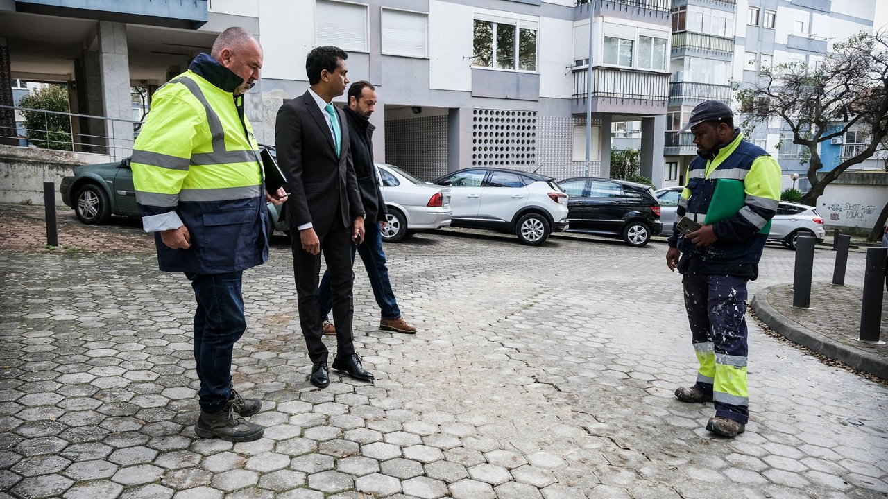 Presidente Inigo Pereira visita Carnaxide