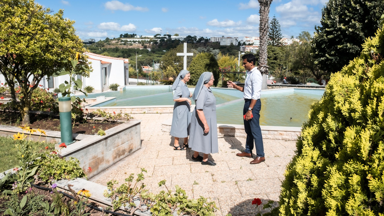 Presidente visita as instalações da Congregação das Irmãs Franciscanas