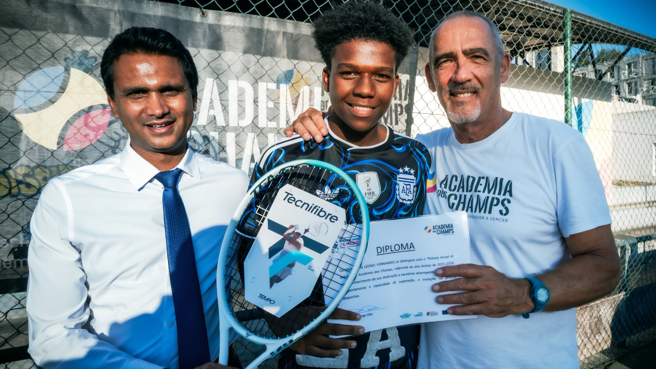 Academia dos Champs distingue jovens atletas
