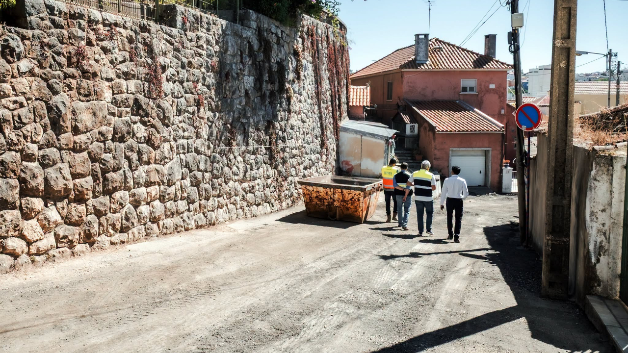 Repavimentação na Rua Manuel Pereira de Azevedo