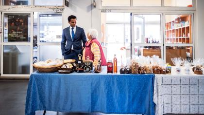 Presidente da Junta visita Mercado de Queijas