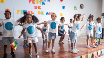 Festa de Final de Ano no Jardim de Infância de São Marçal
